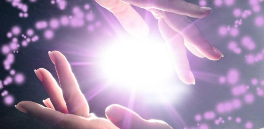 MEDITACIÓN REIKI GASSHO DEL DR.USUI