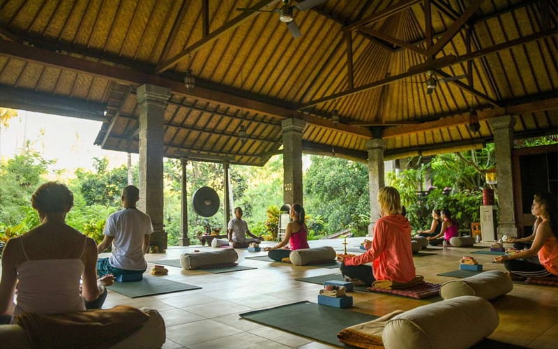 CÓMO ES UN RETIRO DE AYURVEDA