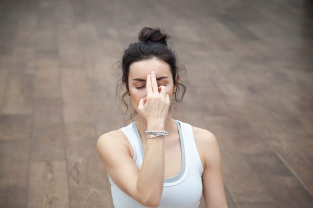 MEDITACIÓN EN LA RESPIRACIÓN: LA CLAVE PARA ALIVIAR TU ESTRES O ANSIEDAD Y ENCONTRAR TU PAZ