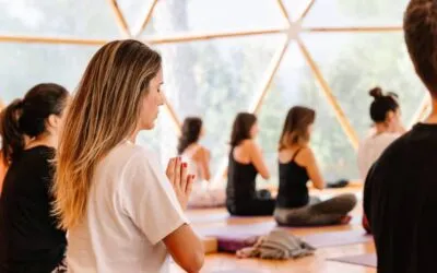 QUE ES LA MEDITACIÓN VIPASSANA: CÓMO SE PRÁCTICA VIPASSANA Y SUS BENEFICIOS
