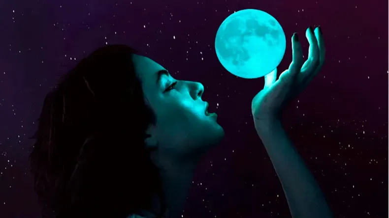 luna llena en acuario