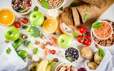 DIETA ANTIINFLAMATORIA: QUE ES, BENEFICIOS Y LOS 10 SUPERALIMENTOS PARA DESINFLAMARTE